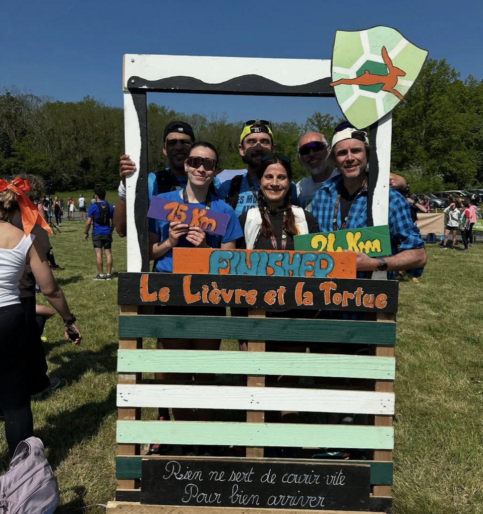 Lire la suite à propos de l’article Le Lièvre et la Tortue : une belle mise en jambe estivale pour nos traileurs !